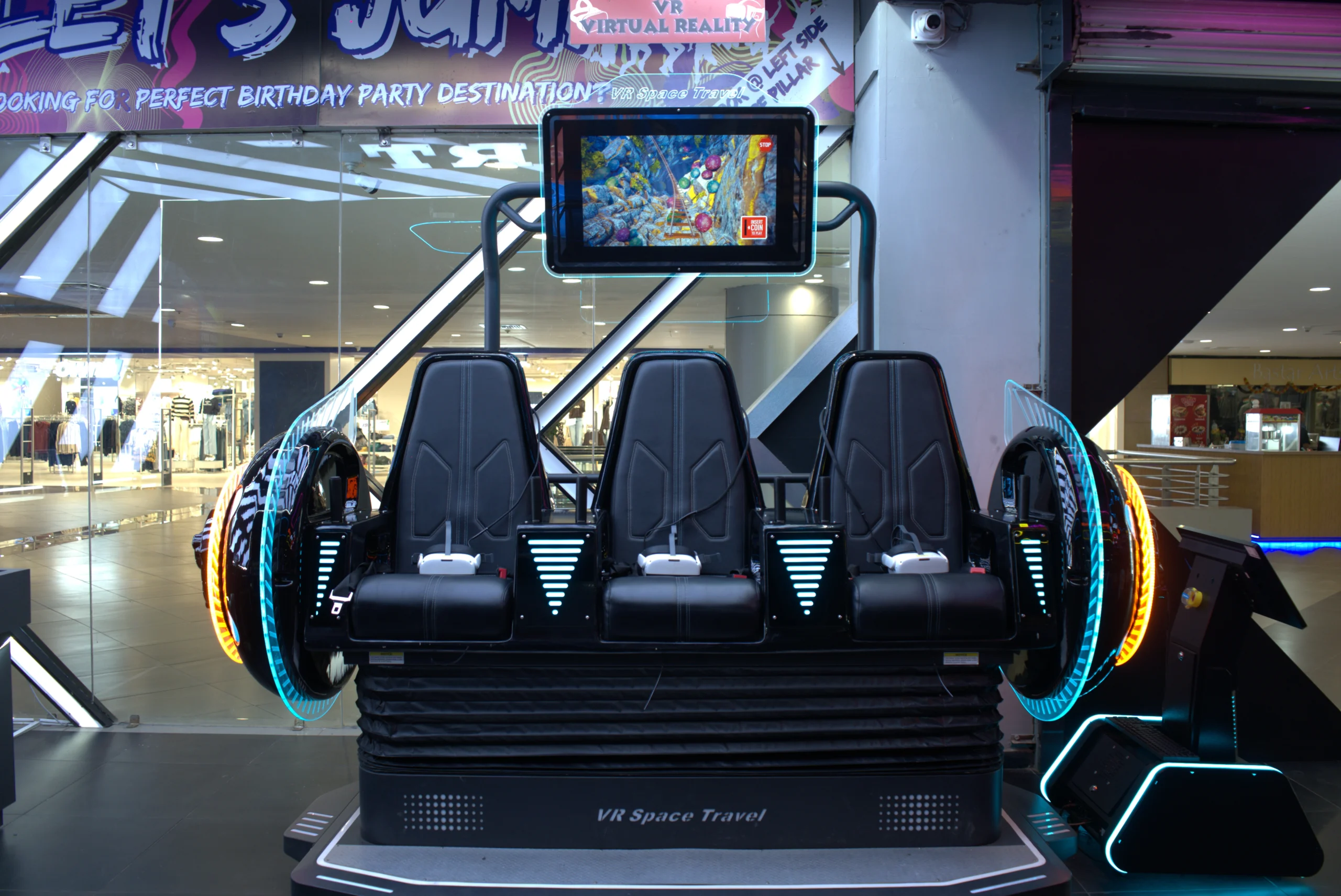Splashhh immersive entertainment experience